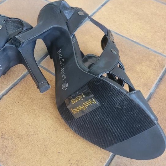 Bay Studio strappy black sandal with heel and open toe - NEW - Picture 4 of 4